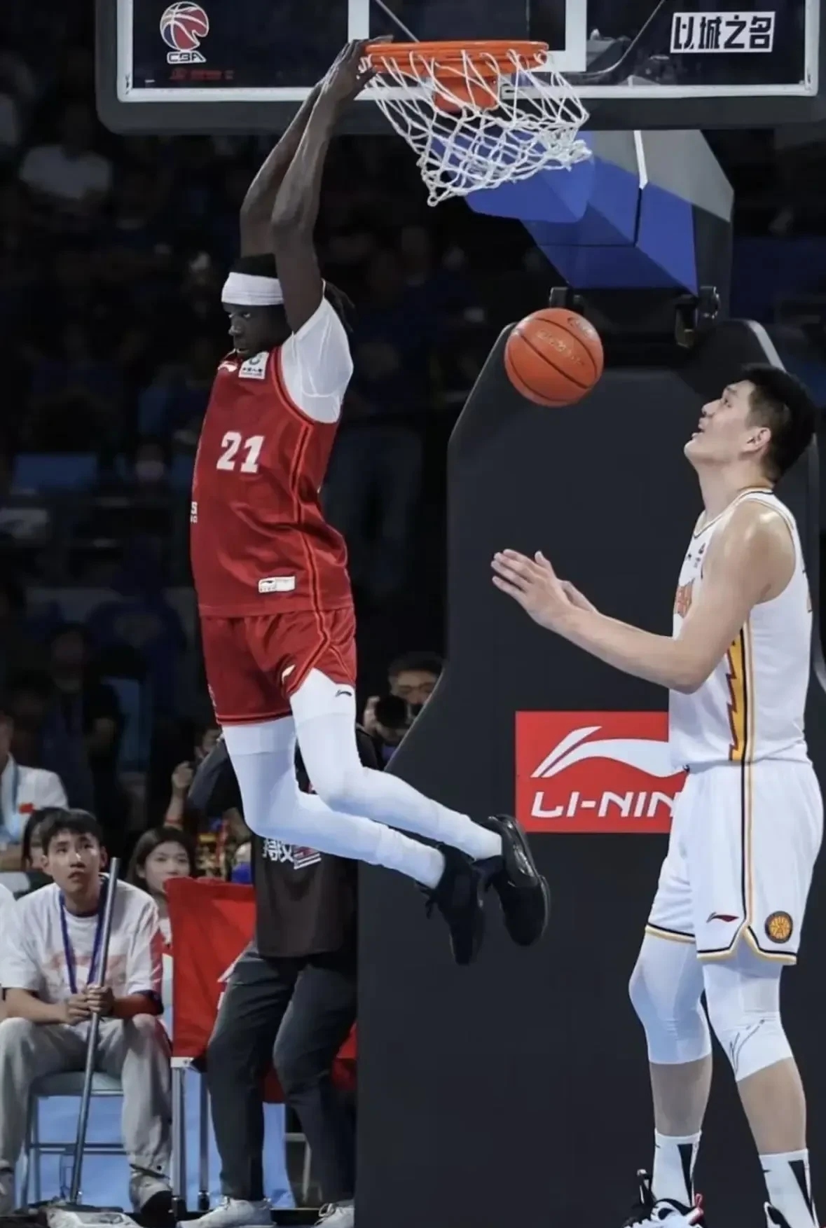 爱游戏ayx娱乐 -赛后辽宁本钢备战NBA常规赛，远射贴柱细节曝光，质疑声仍在，年轻球员得到机会的简单介绍